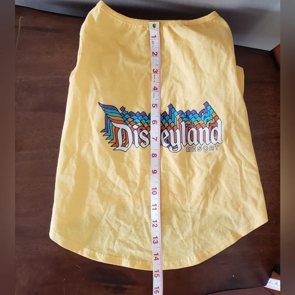 NWT Disneyland Tails Doggie T Shirt in Yellow